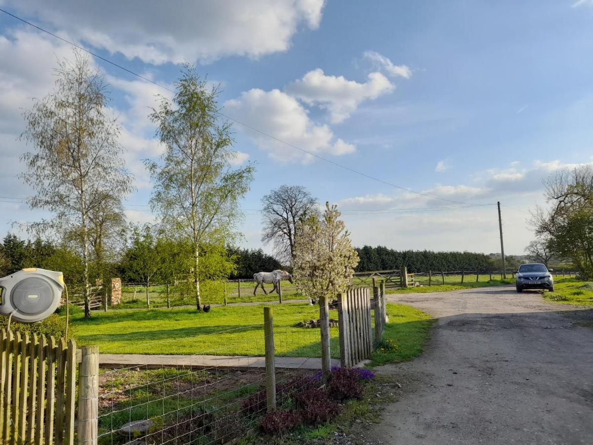 Mile House Barn Bed & Breakfast Nantwich Eksteriør bilde