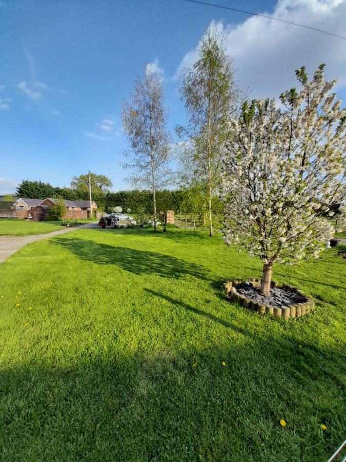 Mile House Barn Bed & Breakfast Nantwich Eksteriør bilde